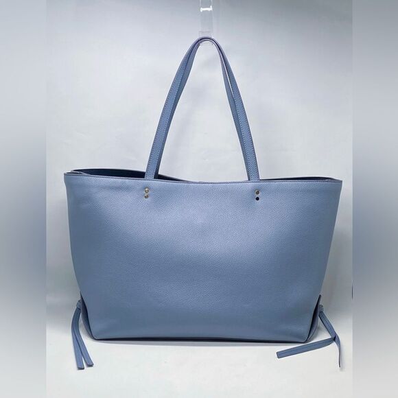 Chloe Sense Large Tote Bag in Grained Leather - Picture 4 of 15